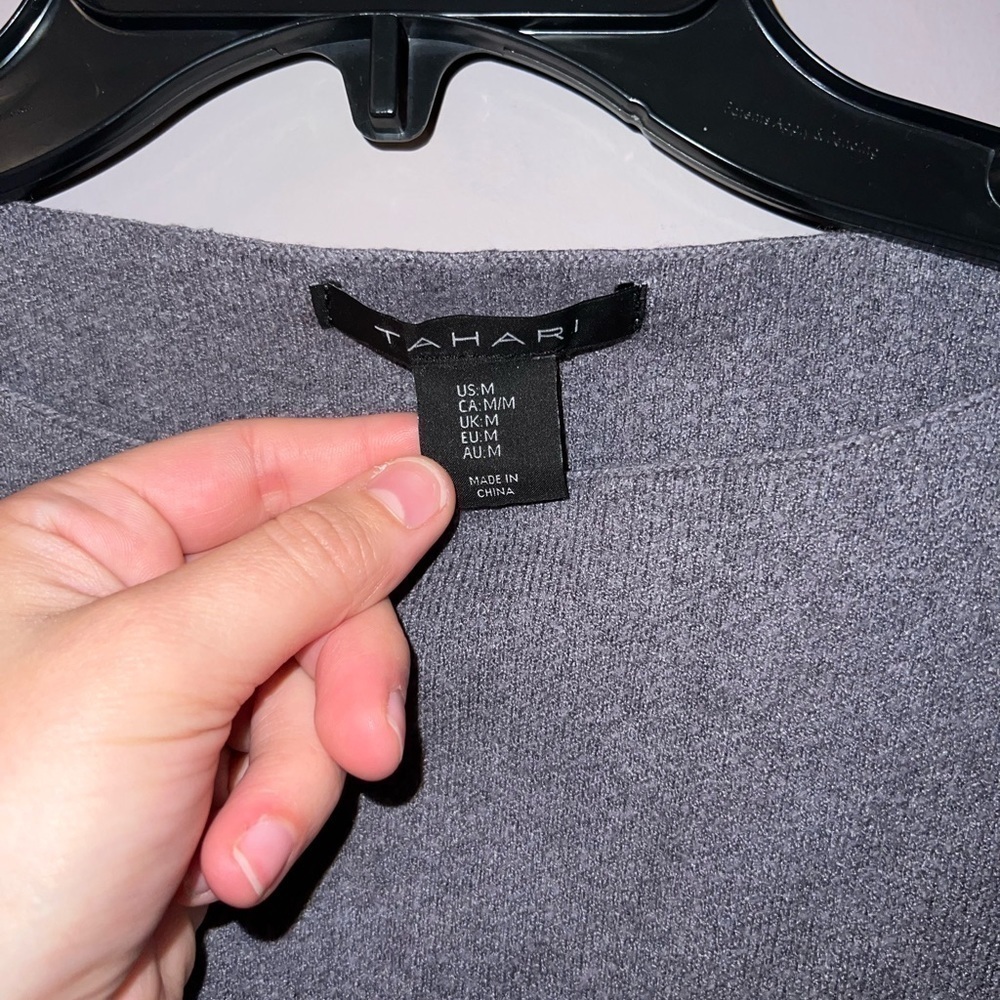 Grey Tahari sweater medium - Picture 3 of 6